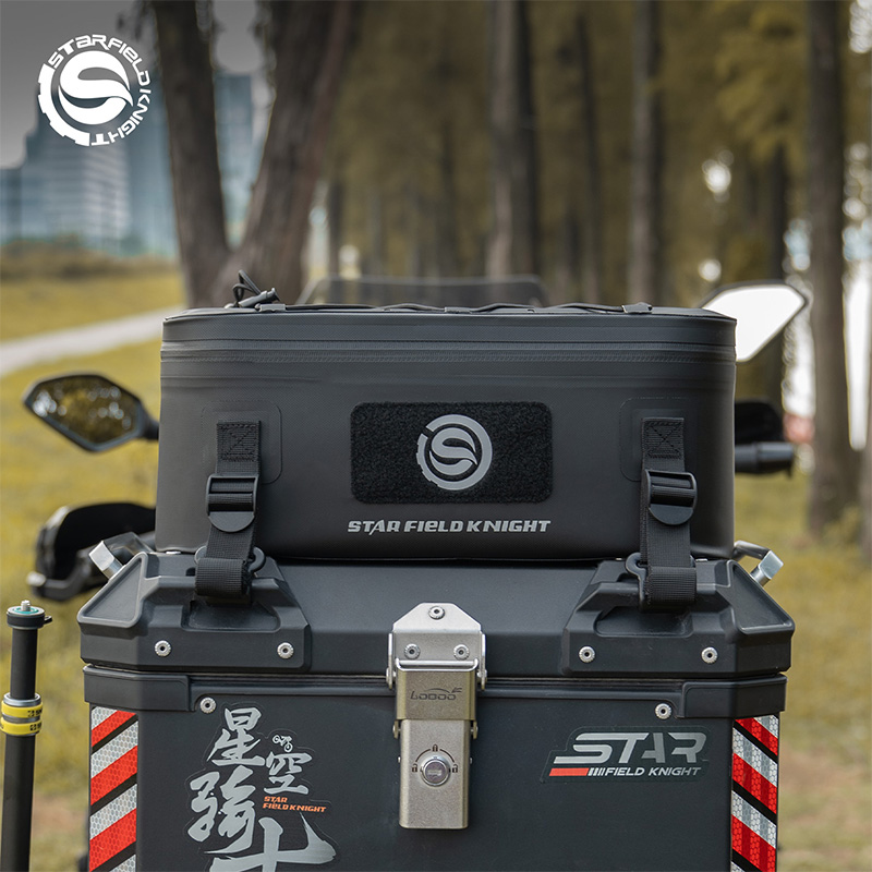 SFK Universal 13L Black Motorc - đánh giá và giá Motorcycle Gear Wardrobe